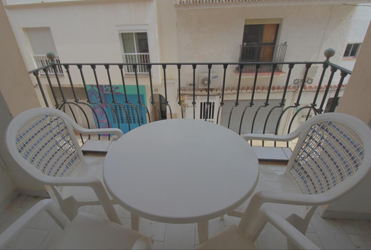 Carihuela Beach Apartment, 2Nd Line Torremolinos Extérieur photo